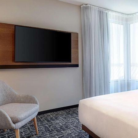 Hyatt Place Ottawa West Екстериор снимка