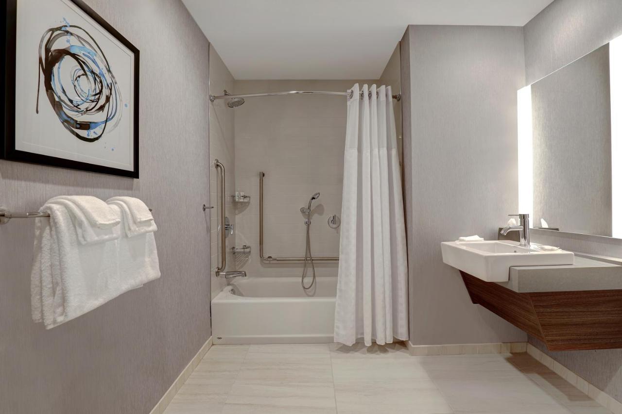 Hyatt Place Ottawa West Екстериор снимка