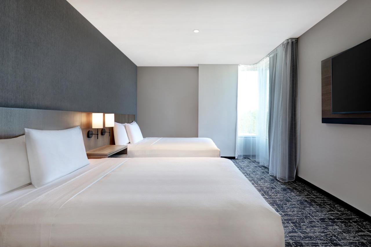 Hyatt Place Ottawa West Екстериор снимка