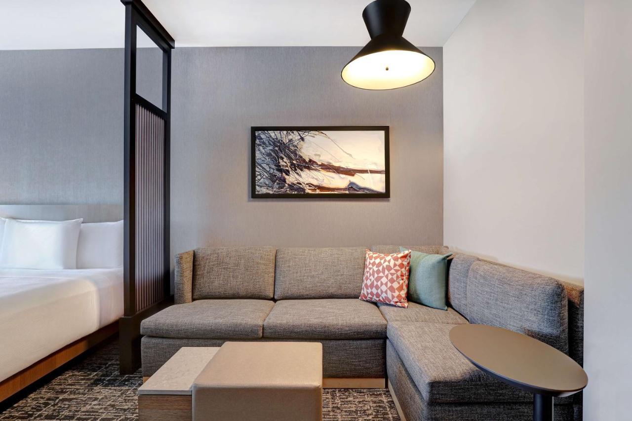 Hyatt Place Ottawa West Екстериор снимка